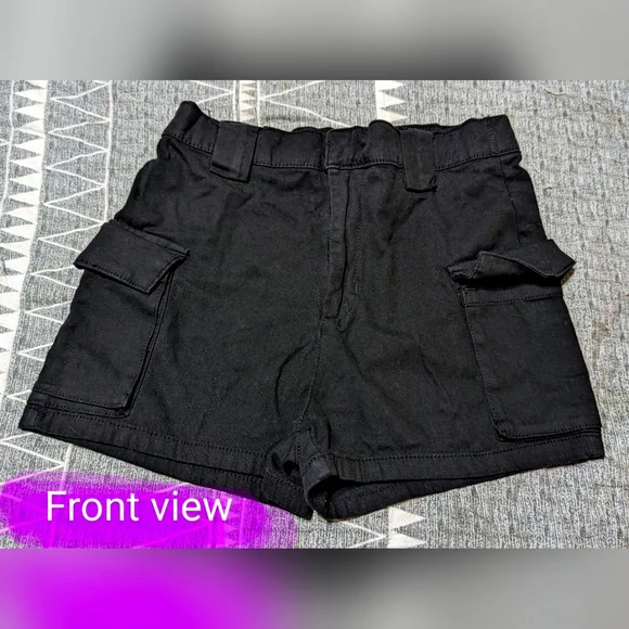 Ardene size small, black in colour, ladies cargo style shorts, GUC - Picture 1 of 8